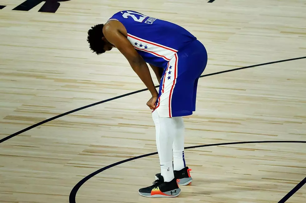 Sixers Fall to Warriors After Scoring Barrage From Steph Curry