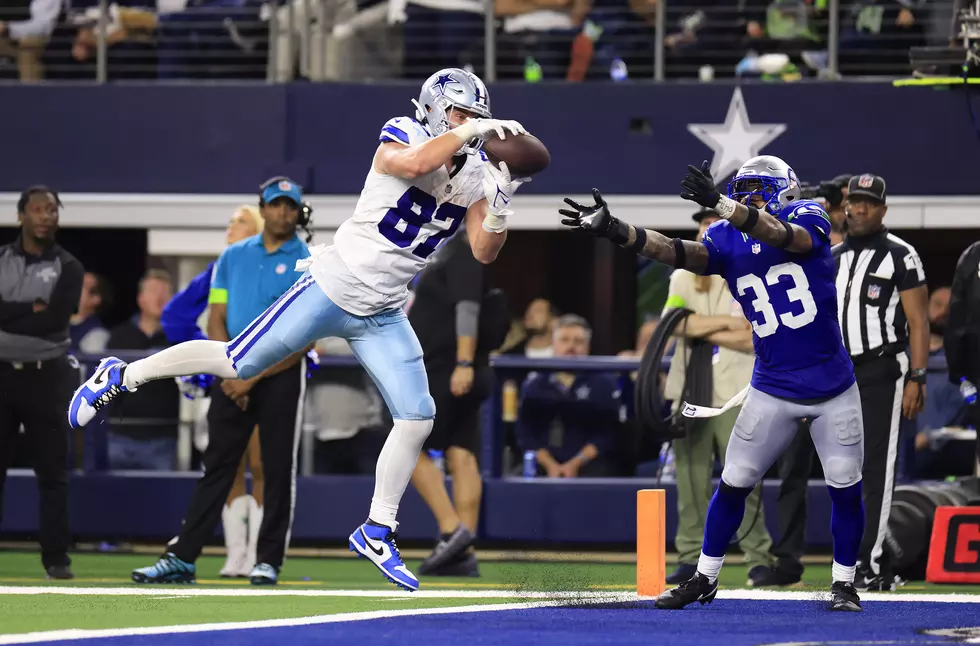 Cowboys Offensive Machine Rolls Over Seahawks