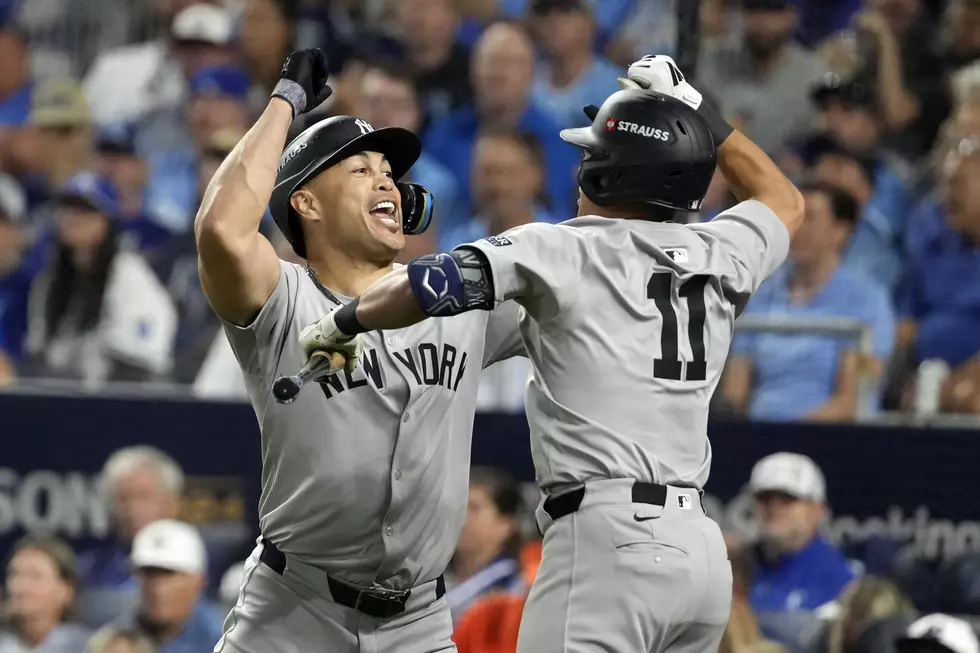 Stanton Powers Yankees To Game 3 Win