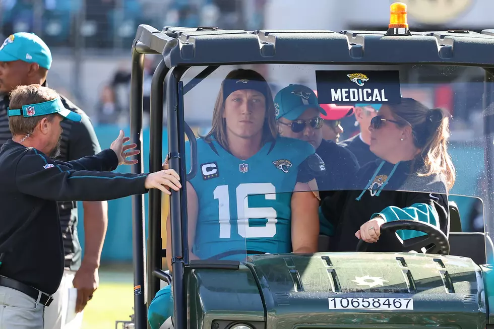 Following Concussion, Jaguars Place QB Lawrence on IR
