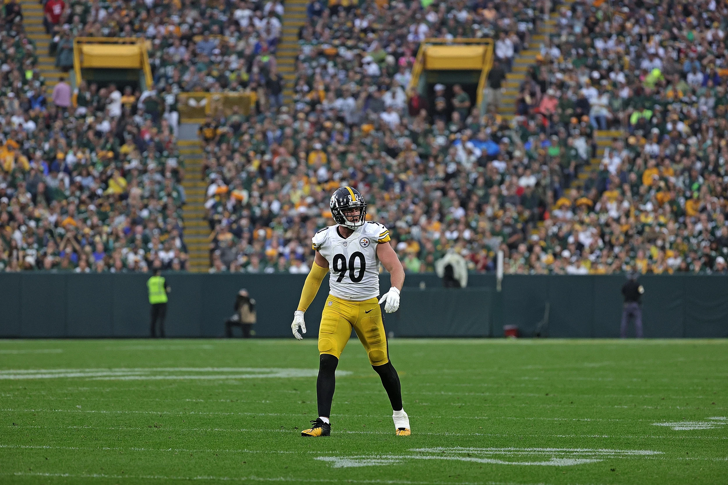 NFL Teams Mulling Offers: Could Packers Trade for TJ Watt?